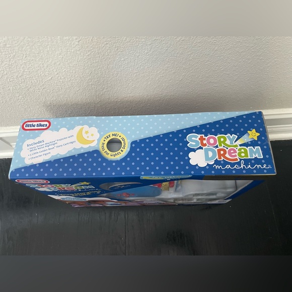 Little Tikes Story Dream
Machine: Little Golden Book
-Watch,listen 'n read along - Picture 6 of 11